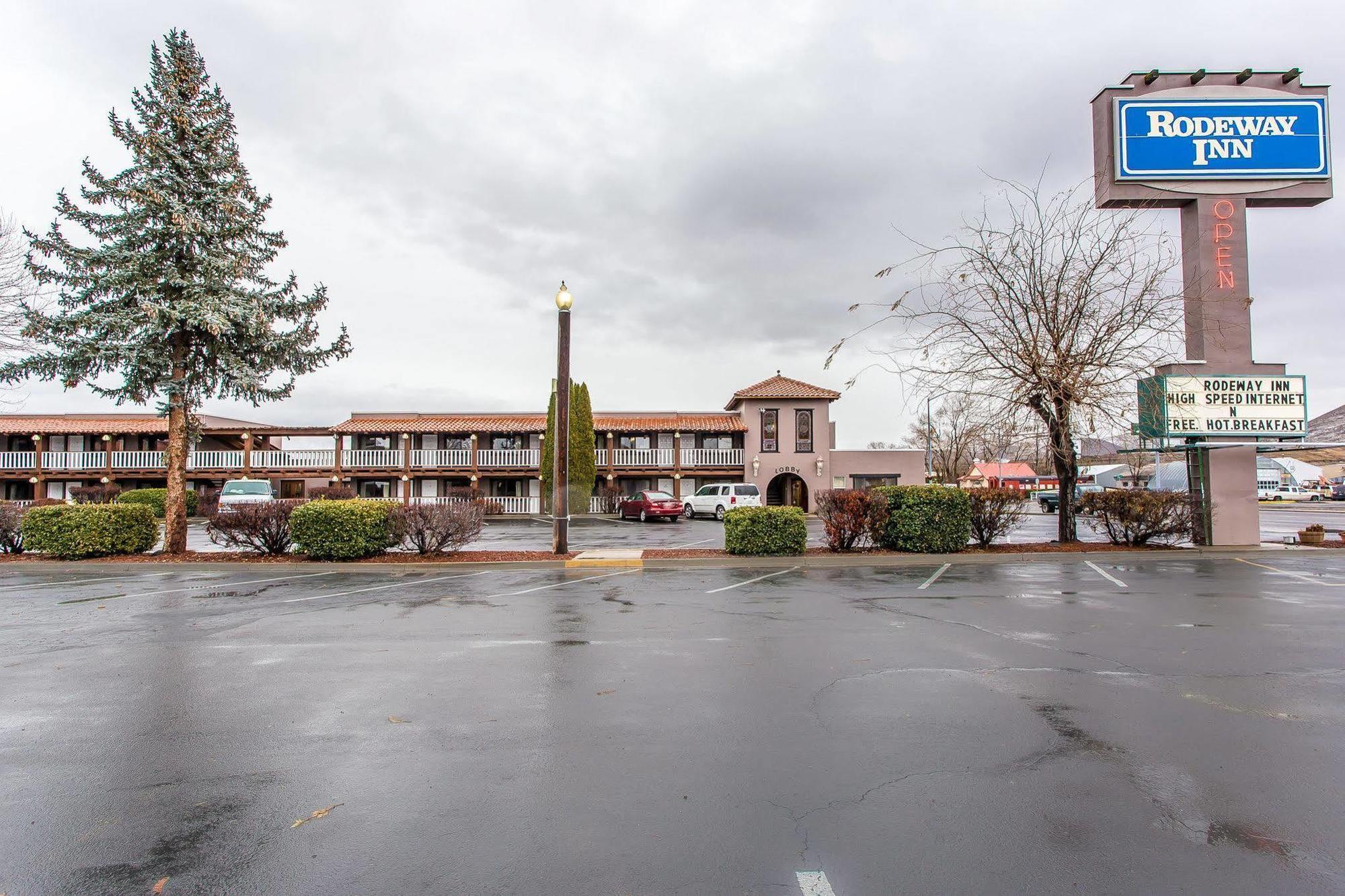Rodeway Inn Baker City Exterior foto